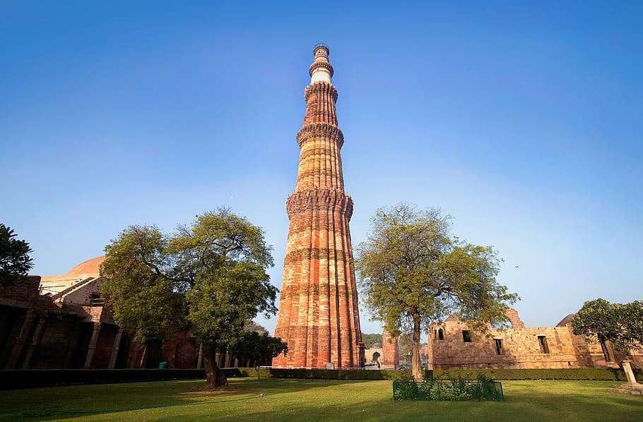 qutub-minar-delhi-monument-fort-landscape